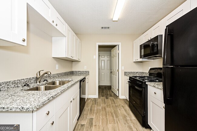 Photo - 2877 Old S Dr