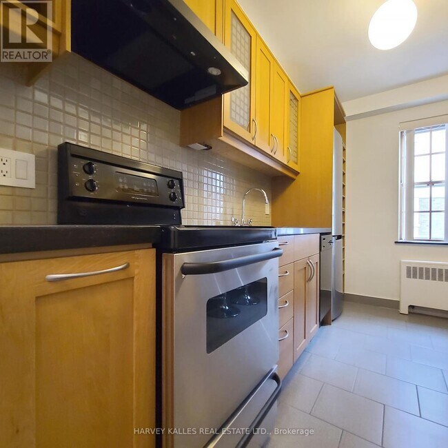 Photo - 65 Old Mill Rd Unité 7