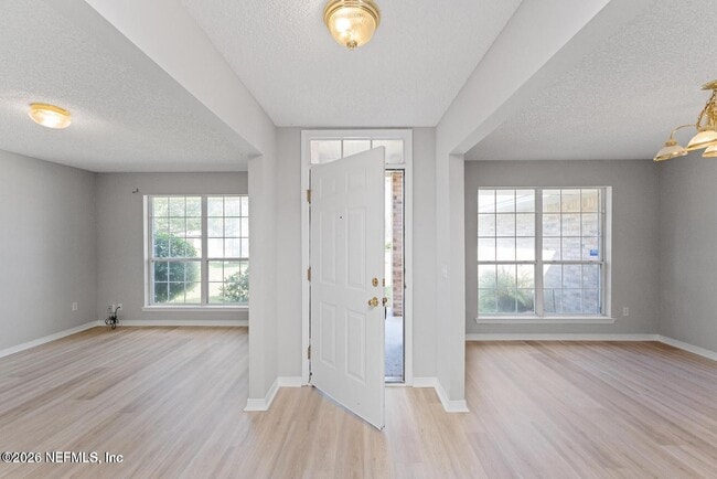 Photo - 5434 Bristol Bay Ln N