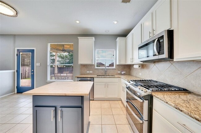 Photo - 11129 Persimmon Gap Dr
