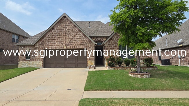 Building Photo - 201 Pasadena Trail