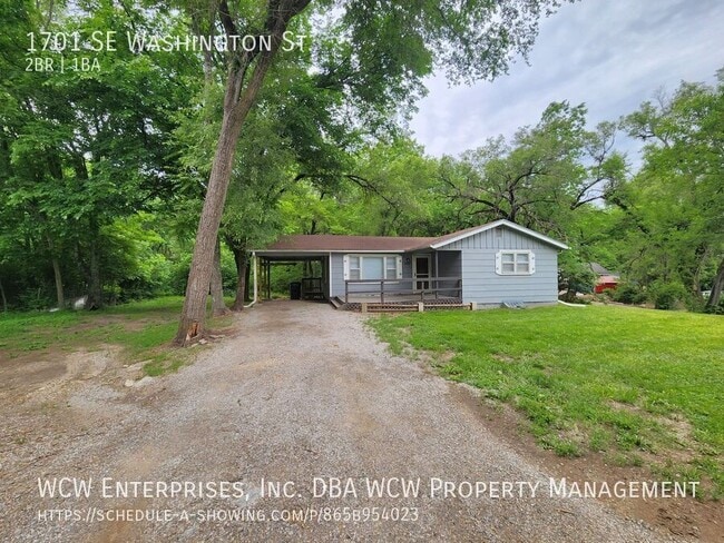Photo - 1701 SE Washington St