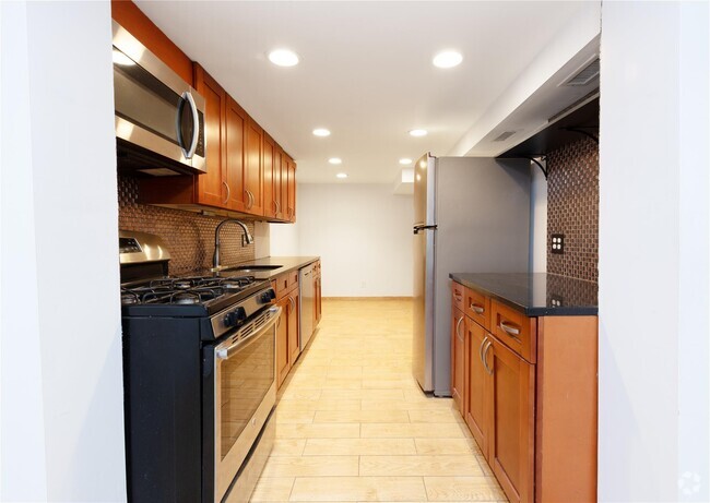 Building Photo - 24-28-28 83rd St Unit LL Rental