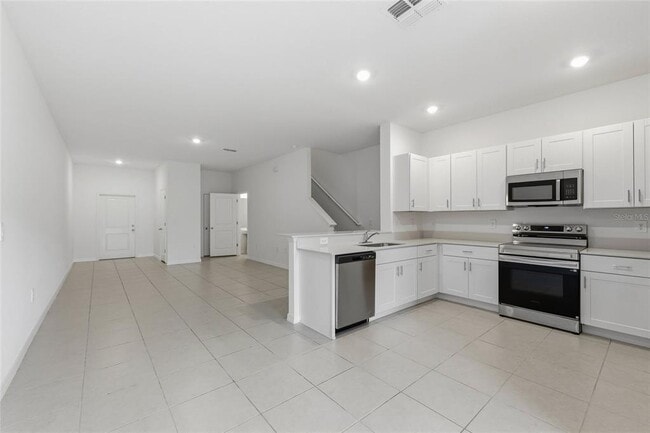 Photo - 278 27th St SE