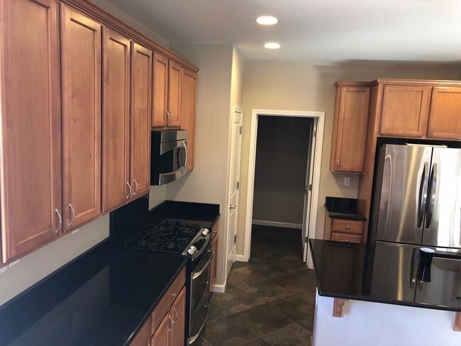 Photo - Beautiful 3 B/D 2.5 BA House in Roseville-COMING VERY SOON! ACT FAST AND APPLY NOW AS THIS PROPER...