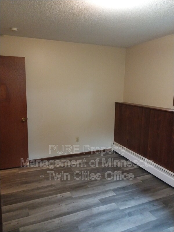 Photo - 144 13th Ave S
