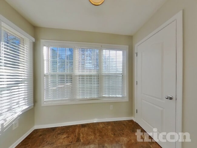 Photo - 45 Shenandoah Ln