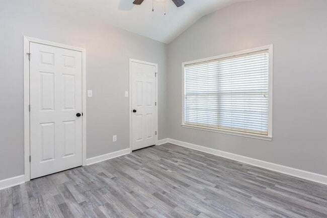 Photo - 14 Ashlee Dr