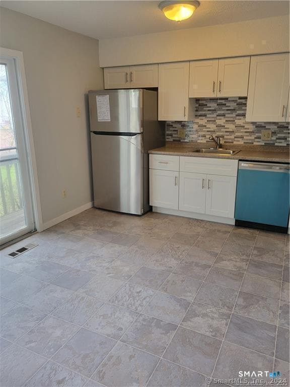 Photo - 666 Woodward Ave Unit 666