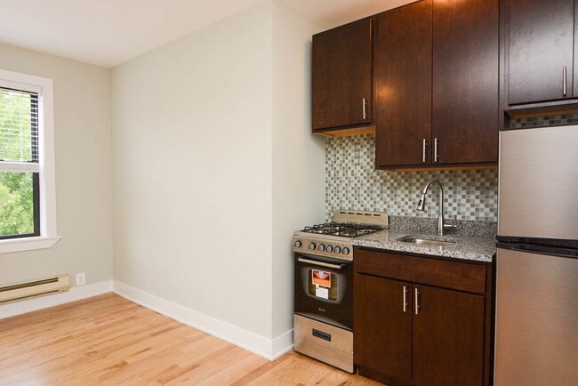 Photo - 4551 N Damen Ave Unidad 114