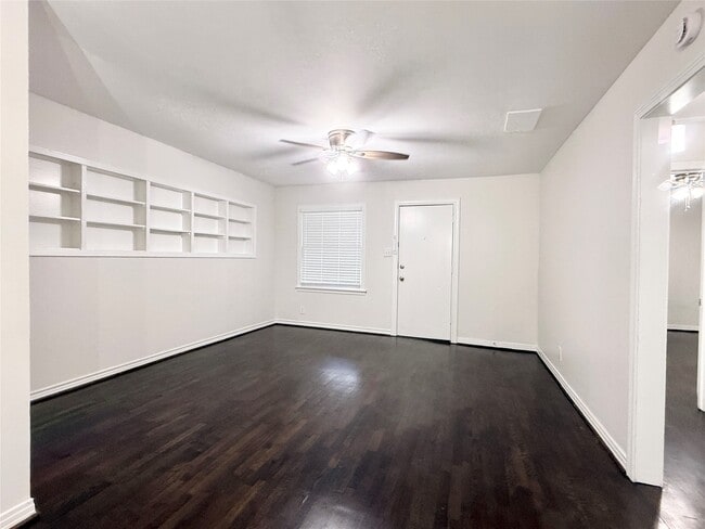 Photo - 832 S Anderson St