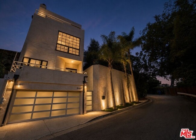 6467 Deep Dell Pl