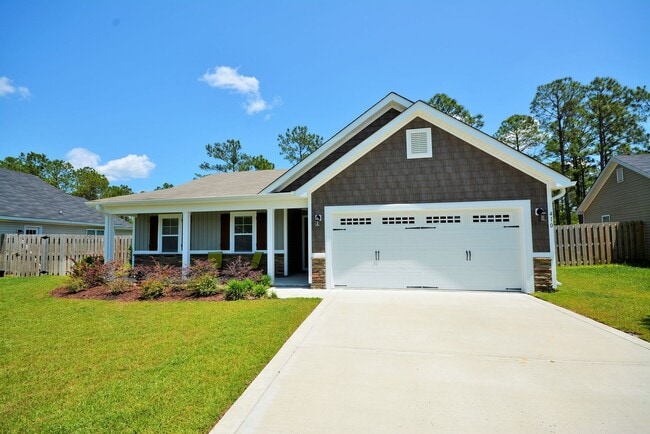 Photo - Great Home in Everett's Creek- 3Bed/2Bath with Fenced Yard