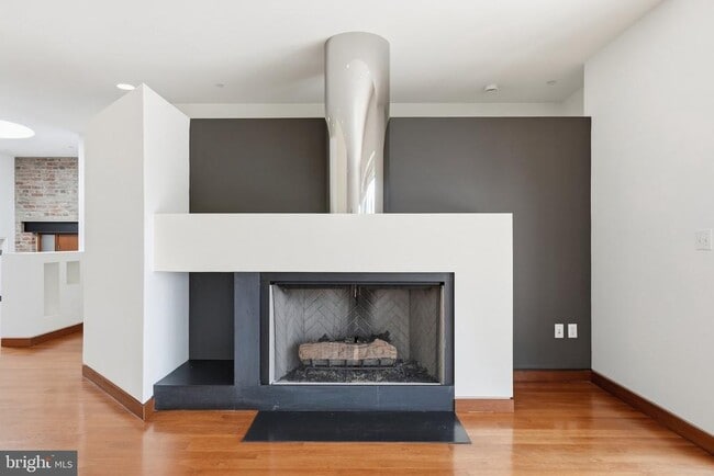 3336 Cady's Alley NW Unit 201