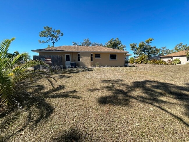 Photo - 25486 Avillas Ct