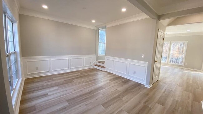 Photo - 325 Pintail Ct