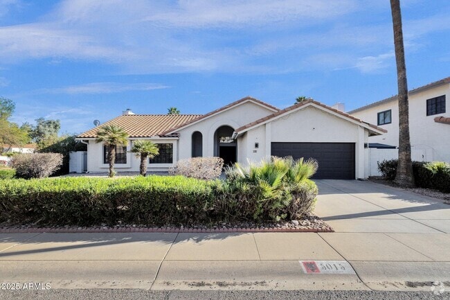 Building Photo - 5015 E Karen Dr Rental