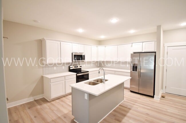 16609 Wilden Dr