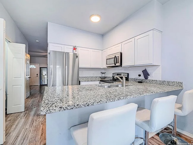 Photo - 1815 Gary's Park St