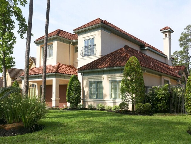 Building Photo - 15 Serenade Pines Pl