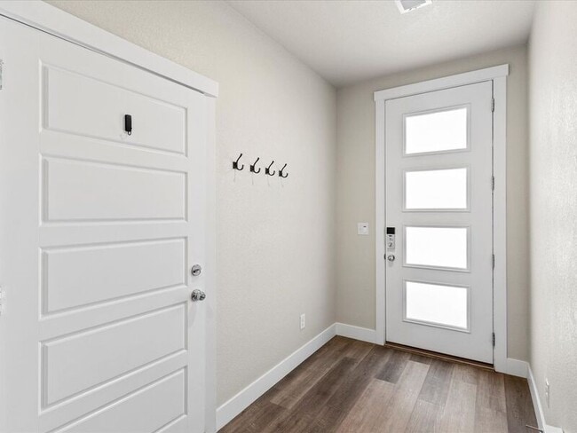 Photo - 2504 N Moline St