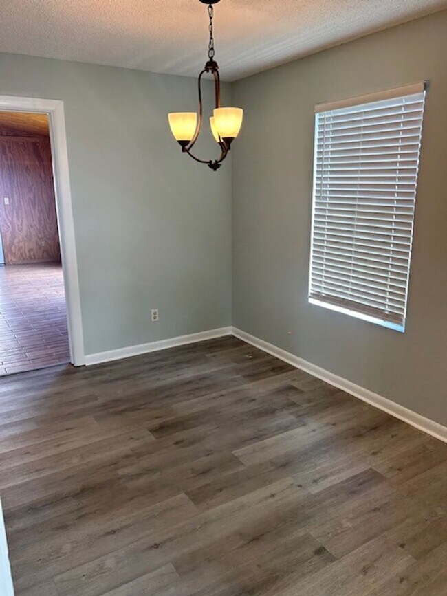 Photo - 4808 Sherri Ln