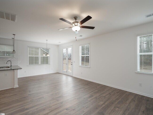 Photo - 316 Bryland Wy