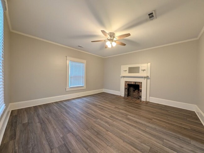 Photo - 1716 Thompson Ave