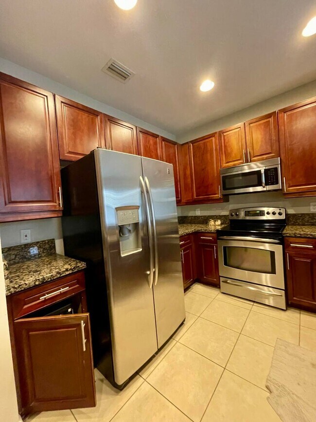 Photo - 3613 NW 5th Ter