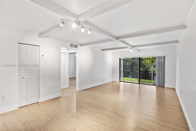 Photo - 10145 NW 9th St Unit 101