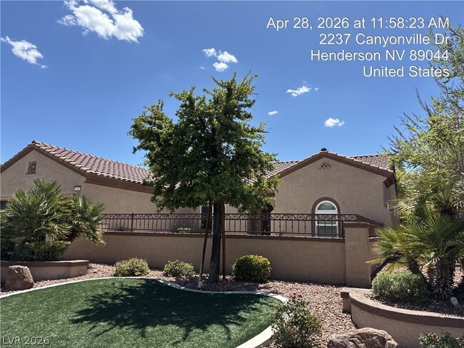 Photo - 2237 Canyonville Dr