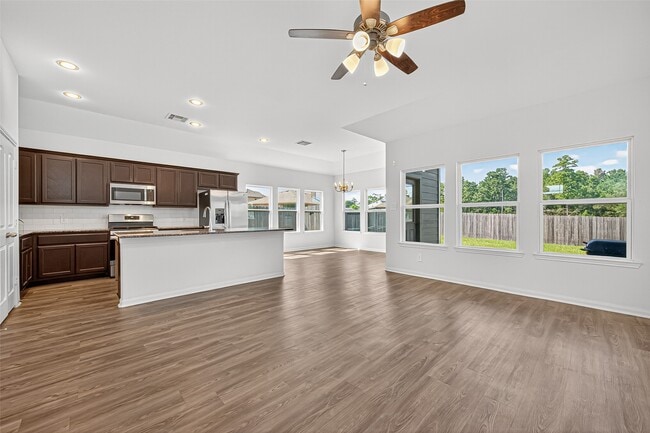 Photo - 13927 Katlin Rd