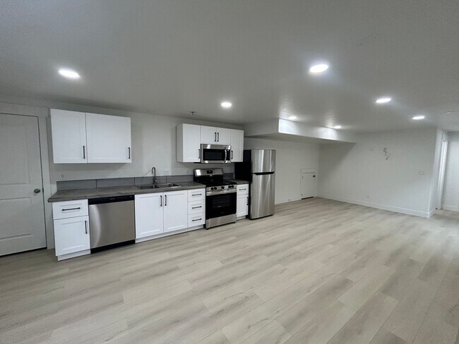 3417 W 2600 N Unit Basement