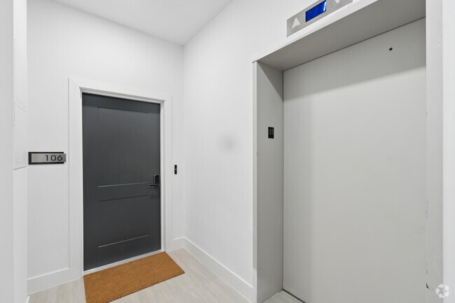 Lobby, Elevators