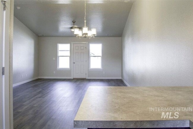 Photo - 3 bedroom 2 bath duplex near Settlers Park!
