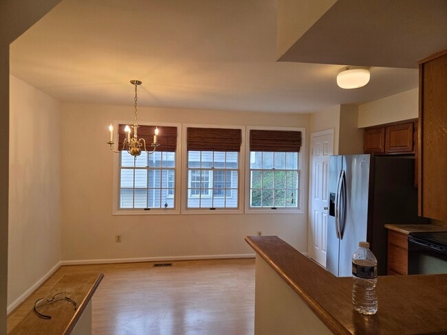 Photo - 5067 9th St S