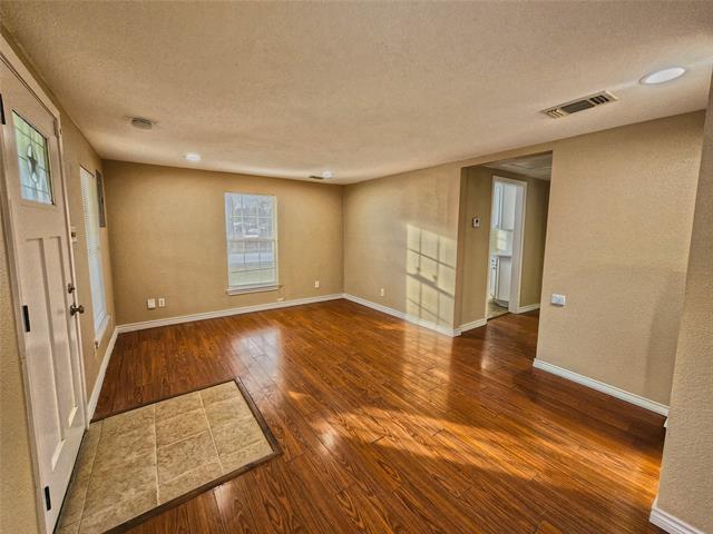 Photo - 233 Texas St