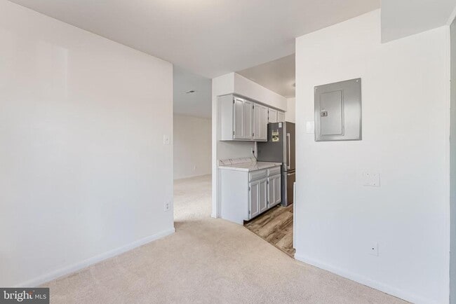 Photo - 11240 Chestnut Grove Square Unit 31