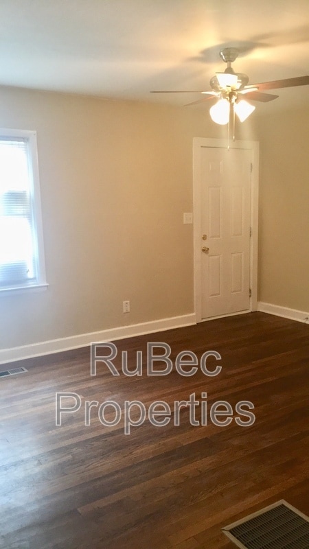 Photo - 200 Solomon St Unidad Apt #3