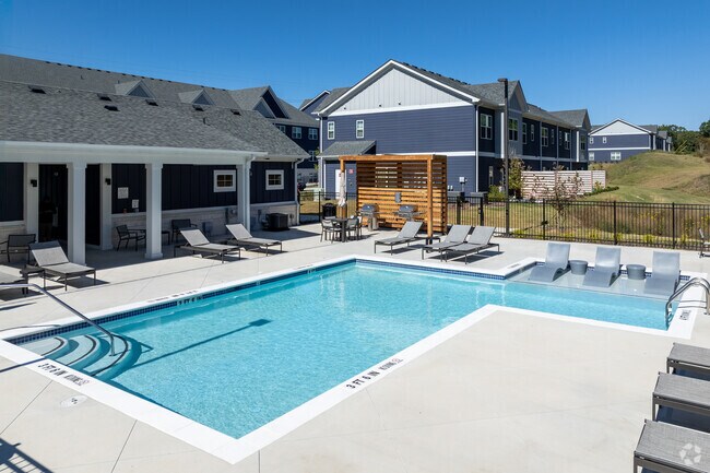 Segunda Piscina - Emblem Riverside