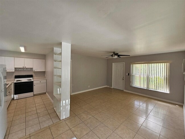 Building Photo - 1544 NW 6th Ave Unit 1544 Rental