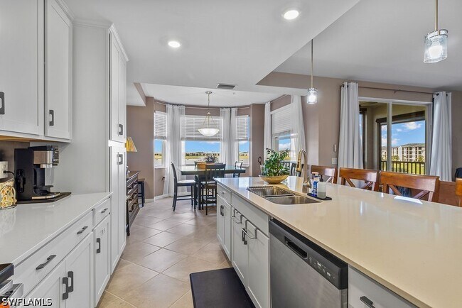 Photo - 5651 Double Eagle Cir Unit 4336