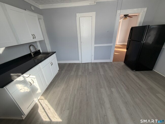 Photo - 73 Waterville St Unit 2