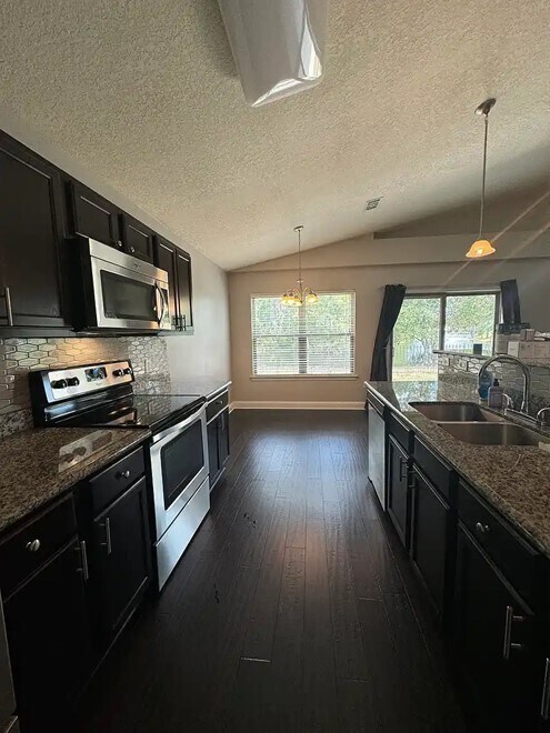 Photo - 9636 Seafarer's Way