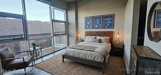 Photo - 100 W Fifth St Unit 406