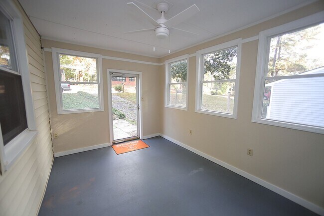 Photo - Charming and Cozy 3-Bedroom Racnh Home in Prime Raleigh Location with FENCED BACKYARD!!