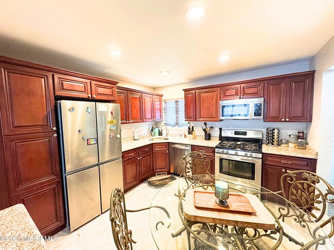 Photo - 524 Pennsylvania Ave