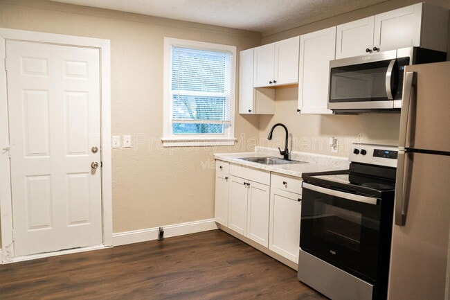 Photo - 1414 Chicago Ave