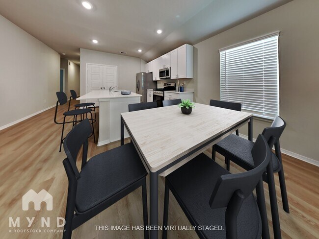 Photo - 1447 Cedar Plns Ct