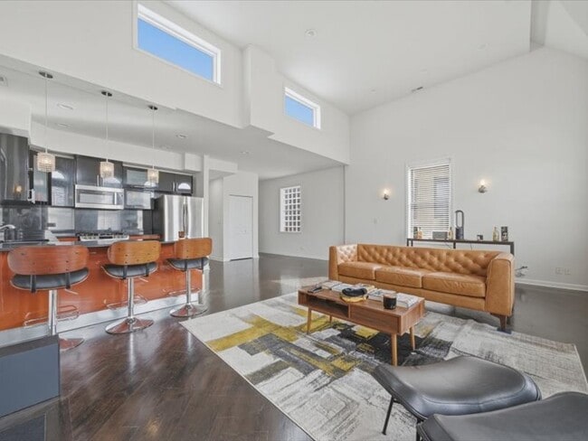 Photo - 4115 S Drexel Blvd Unit 3F